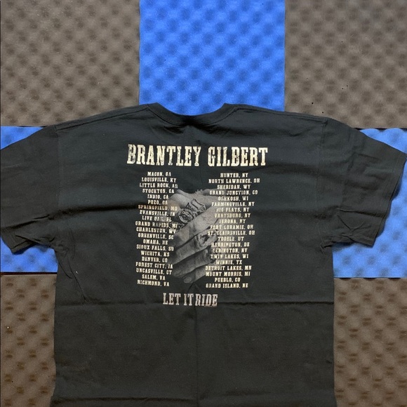 ❗️3 for 15❗️Brantley Gilbert concert tee - Picture 2 of 2